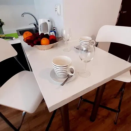 Апартаменты Z Balkonem I Bezplatnym Parkingiem
