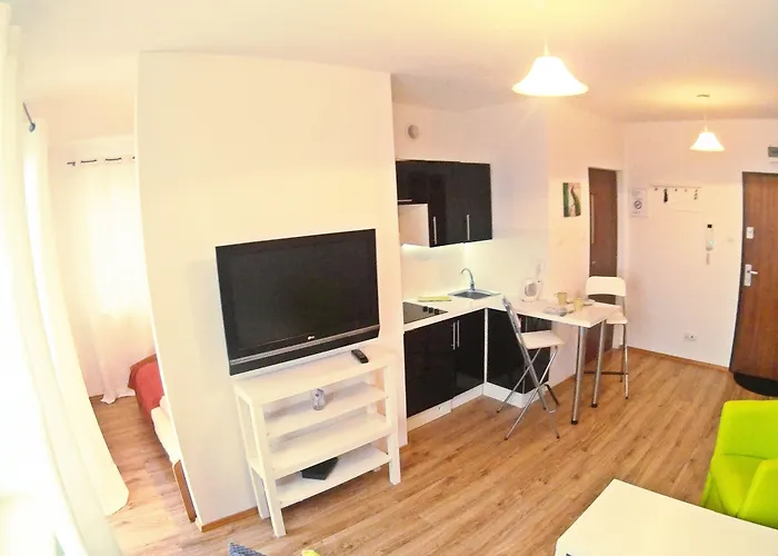 Z Balkonem I Bezplatnym Parkingiem * 그단스크