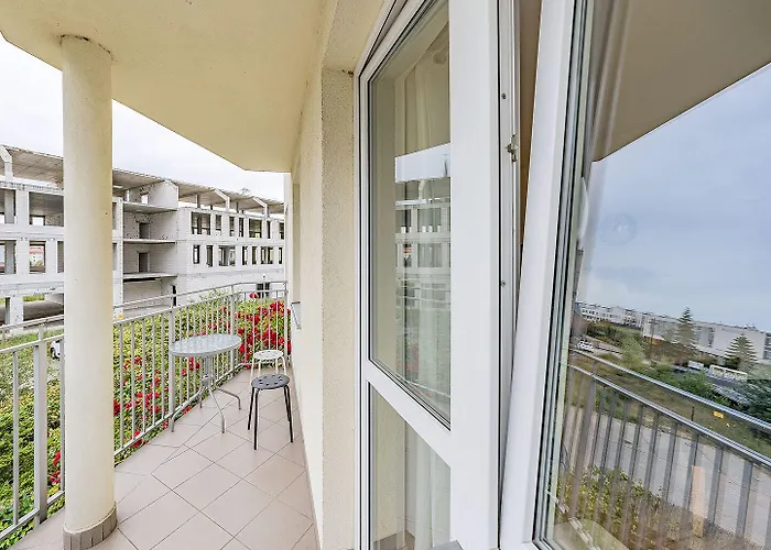 Z Balkonem I Bezplatnym Parkingiem * 그단스크